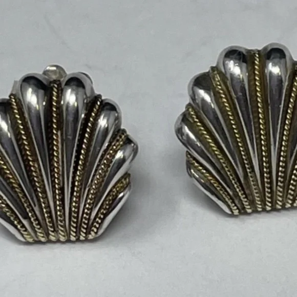 Tiffany & Co. Sterling Silver & 18K Gold Shell Stud Earrings - Picture 2 of 4
